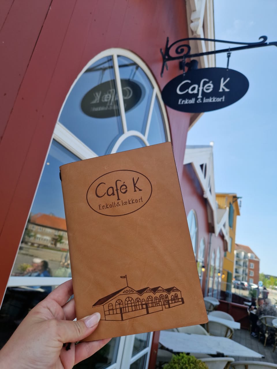 To tjenere på fuldtid til Café K i Hobro hos Café K billede 1