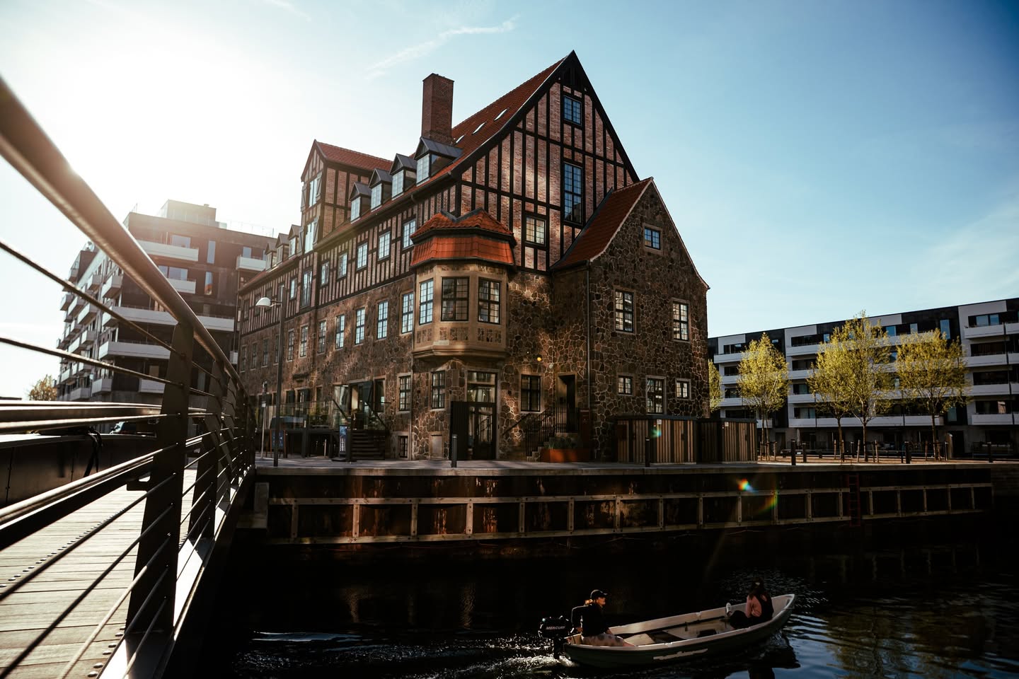 Tjenere og bartendere til Restaurant Herkomst hos Restaurant Herkomst billede 3